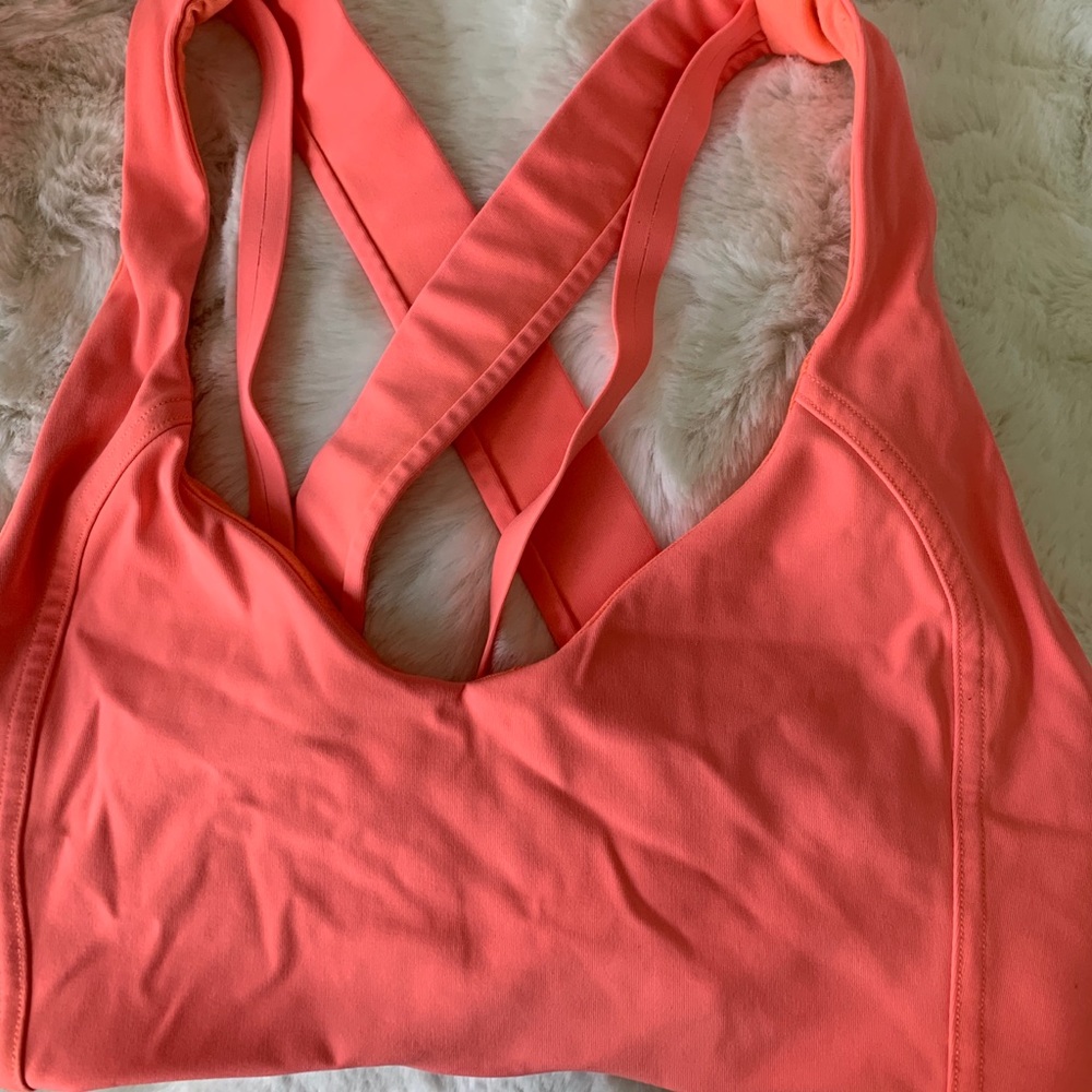 Lulu lemon bra
